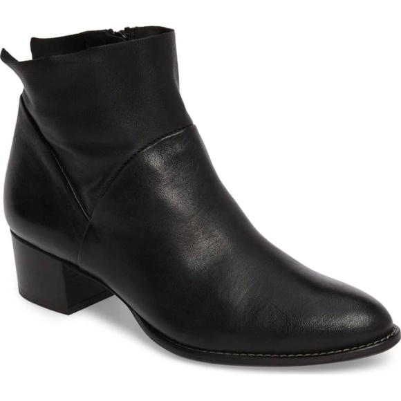 🌺Paul Green Nelly Bootie in Black Leather $375 - Picture 2 of 6